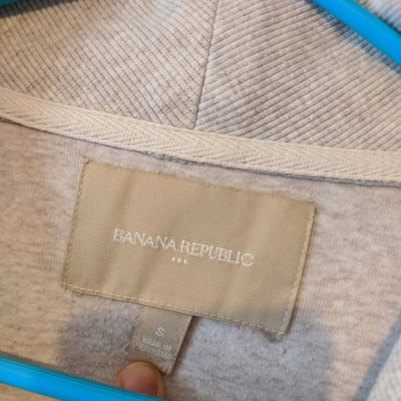 Ivory Collared Two Button Sweater - Picture 5 of 10